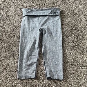 PINK Victoria's Secret  Heather Gray Leggings cropped